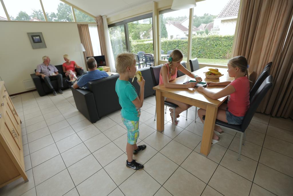 Landgoed De Lindenbergh Hotel Ommen Room photo